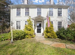 36 Waterside Ln, Clinton, CT 06413