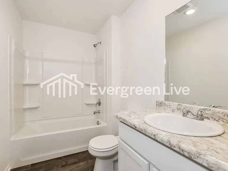 127 Jasmine Ct — Photo 14