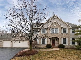 1510 Pheasant Trail Ct, Hoffman Estates, IL 60192