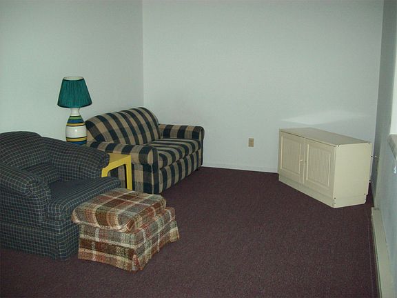2nd image of 6 Bob Cat Ct APT K