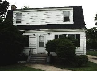 2316 S 9th Ave, Broadview, IL 60155