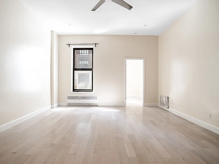 216 W 78th St #3C — Photo 2