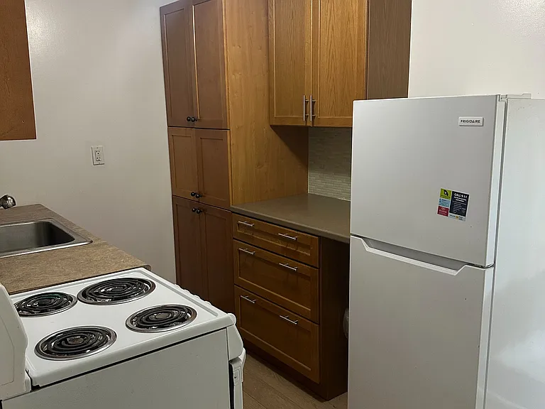345A Roncesvalles Ave — Photo 14