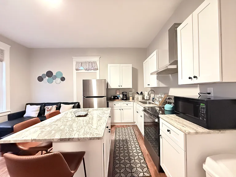 3313 Ellwood Ave #1 — Photo 11