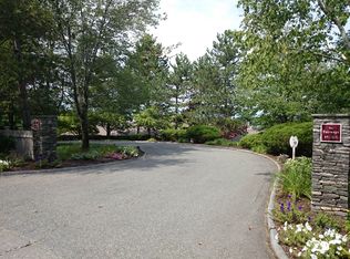 65 Algonquin Rd, Newton, MA 02467