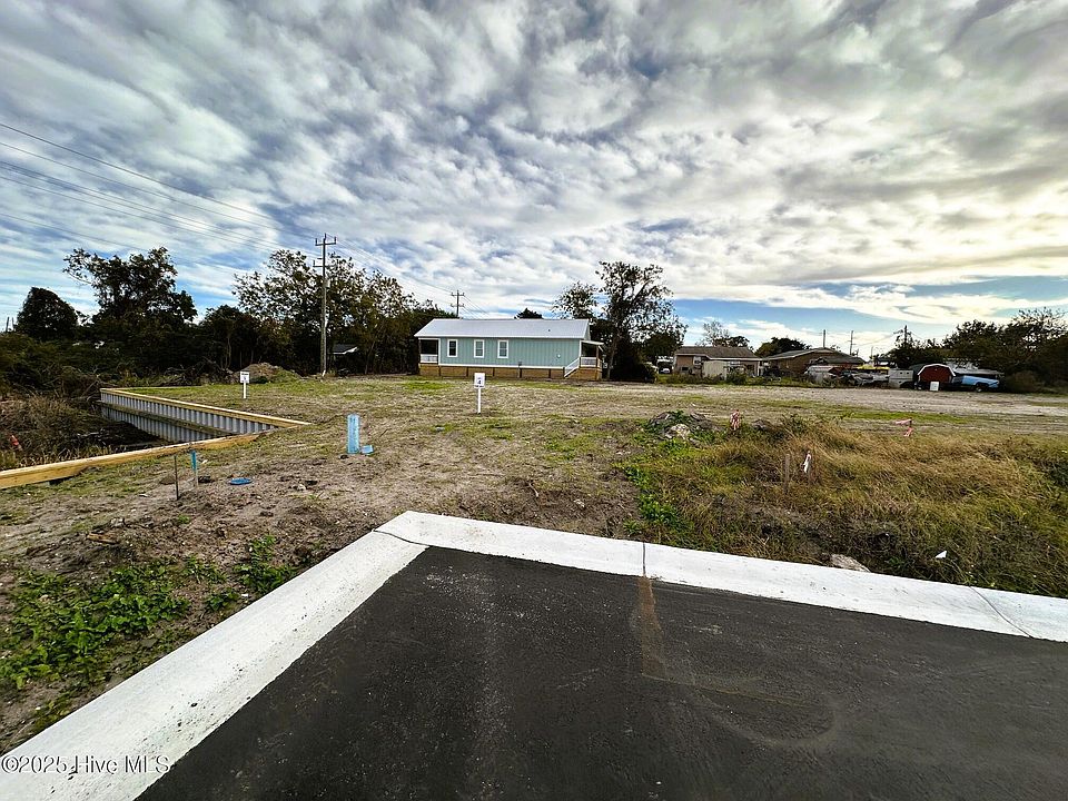 1st image of 2403 Ferabee Street