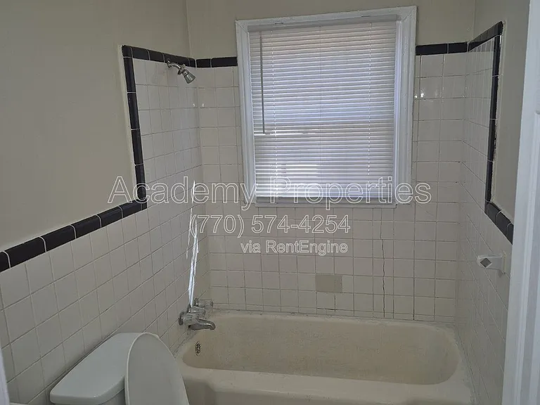 2190 Jernigan Dr SE — Photo 8