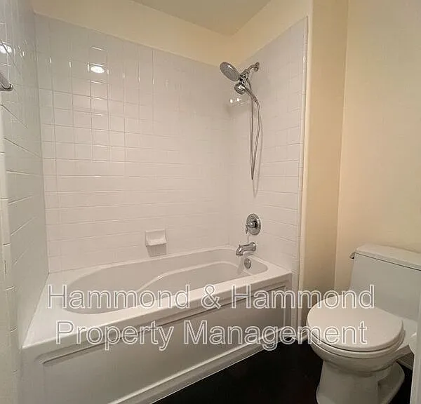 3806 Cayman Ct — Photo 18