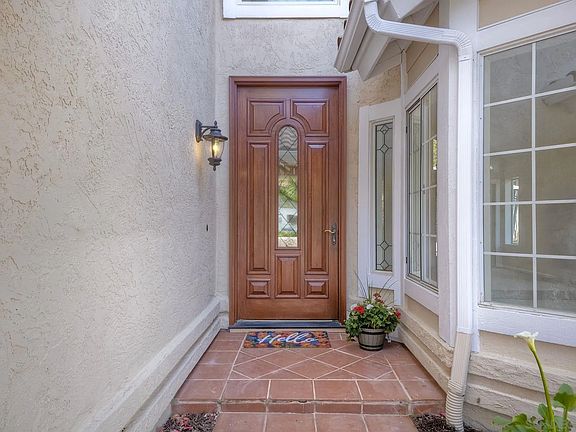 4th image of 13642 Quiet Hills Dr