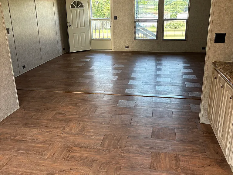 921 Taylor Dr — Photo 11