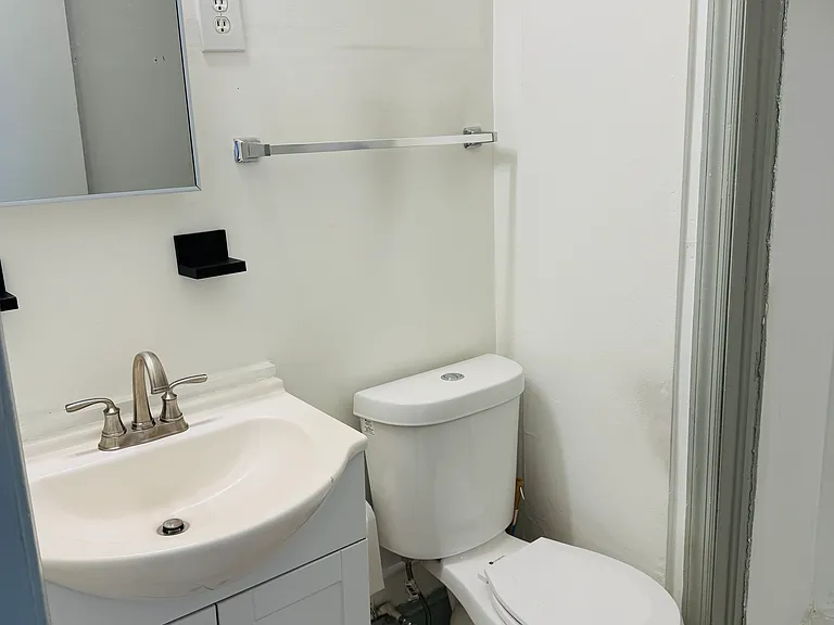 131 W Main St #2 — Photo 6