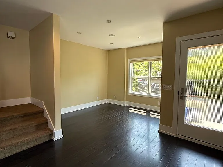 62 W Etruria St — Photo 9