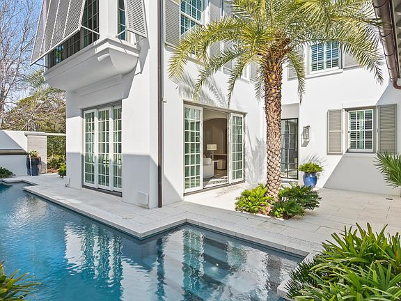 4th image of 75 Featherbed Aly