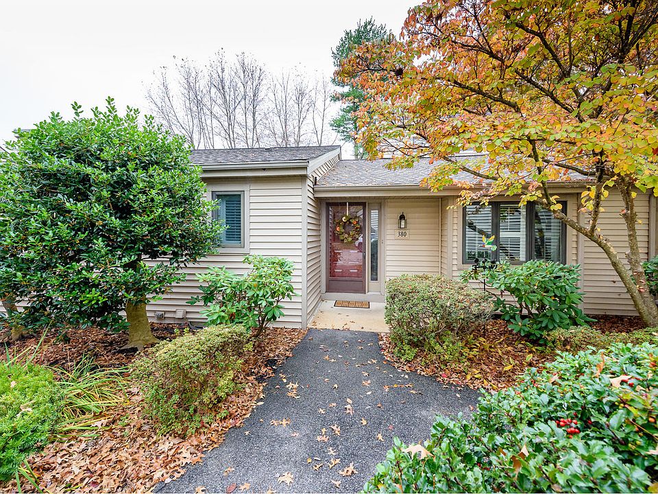 1st image of 380 Eaton Way