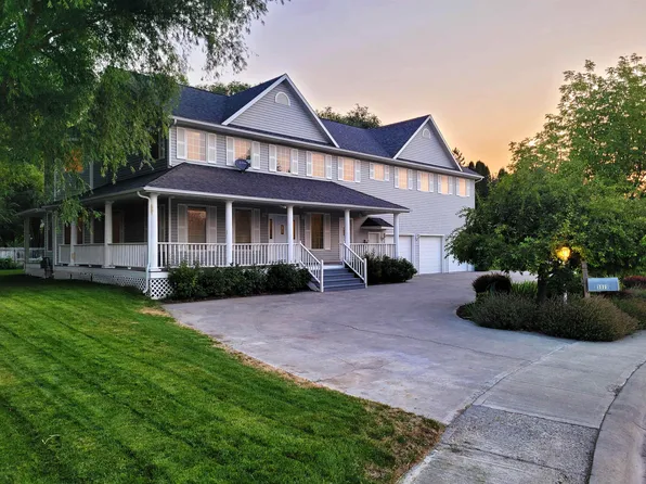 1171 Rockwood Dr, Blackfoot, ID 83221