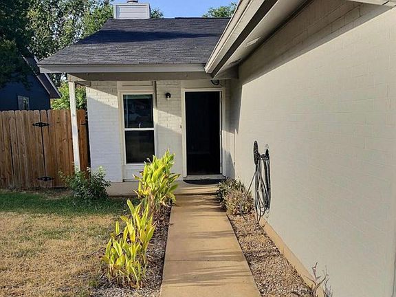 2nd image of 11439 Ptarmigan Dr Unit A