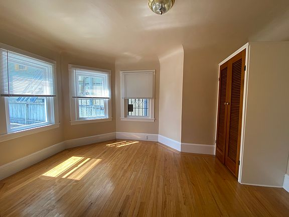 5th image of 4095 Cesar Chavez St #3