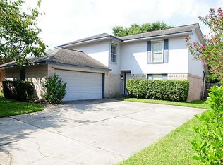 13911 Kensington Pl, Houston, TX 77034