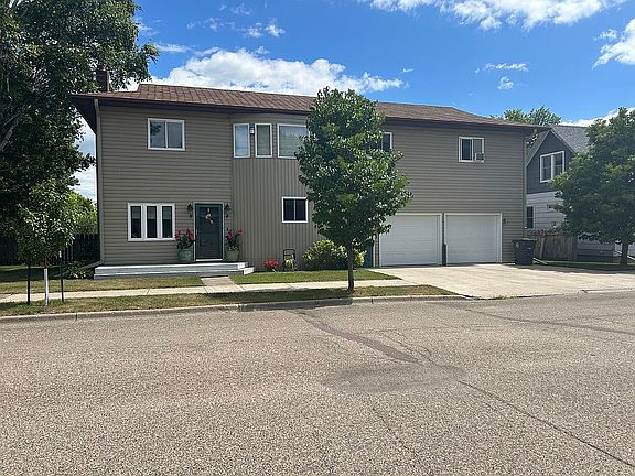 2nd image of 1003 6th Ave