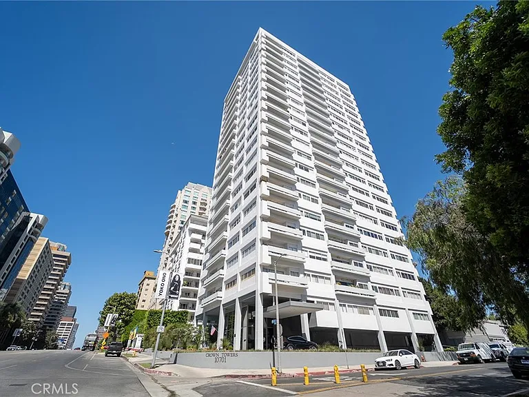 10701 Wilshire #1405 — Photo 16