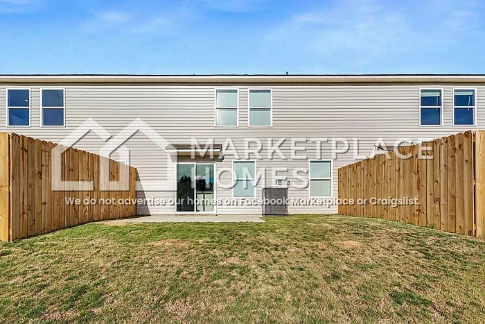 133 River Rock St — Photo 17