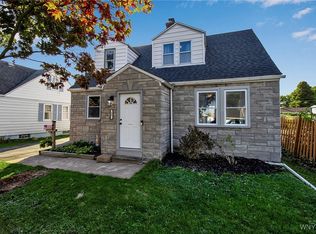 90 Mildred Dr, Buffalo, NY 14225
