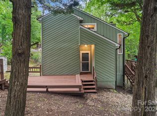 27093 Village Dr, Tega Cay, SC 29708