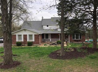 507 Walnut Ln, Festus, MO 63028