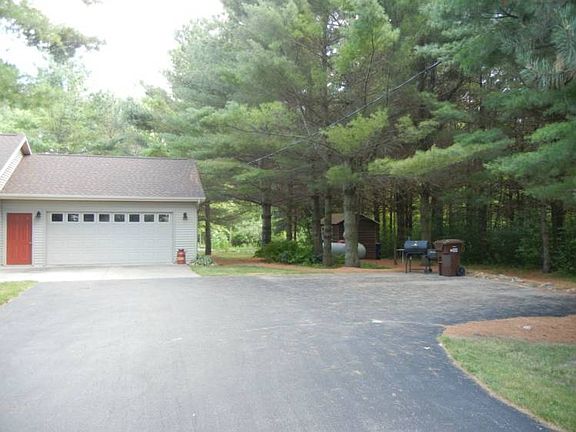 Plenty of room for parking!