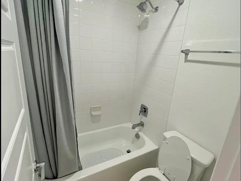 1212 Carnation Dr — Photo 23