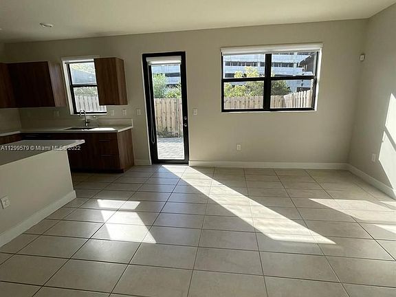 4th image of 8058 NW 105th Ct