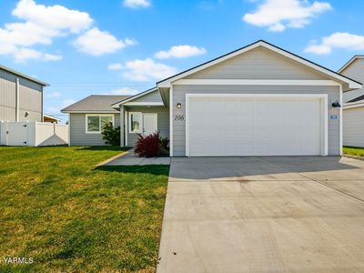 106 Walnut St, Tieton, WA, 98947