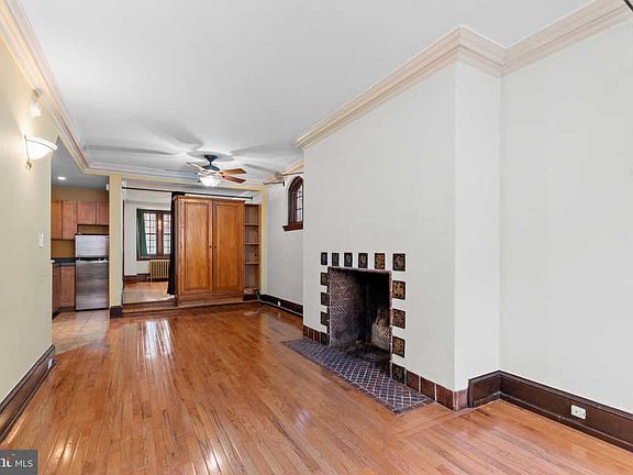 4th image of 345 S Hicks St Floor 1
