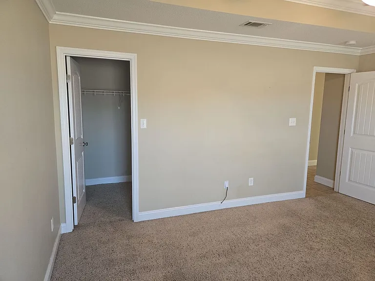4916 Grant Dr — Photo 9