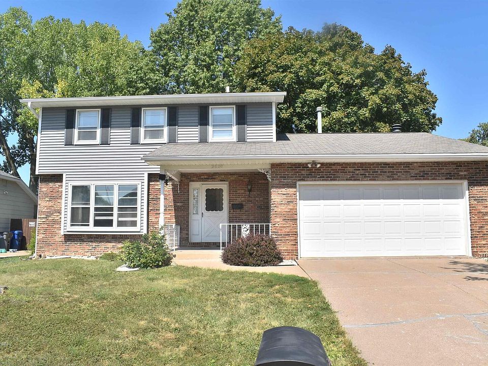 1st image of 2020 Danbury Dr