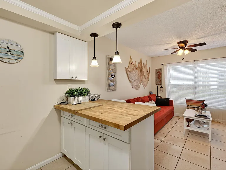950 S Kanner Hwy #603 — Photo 7