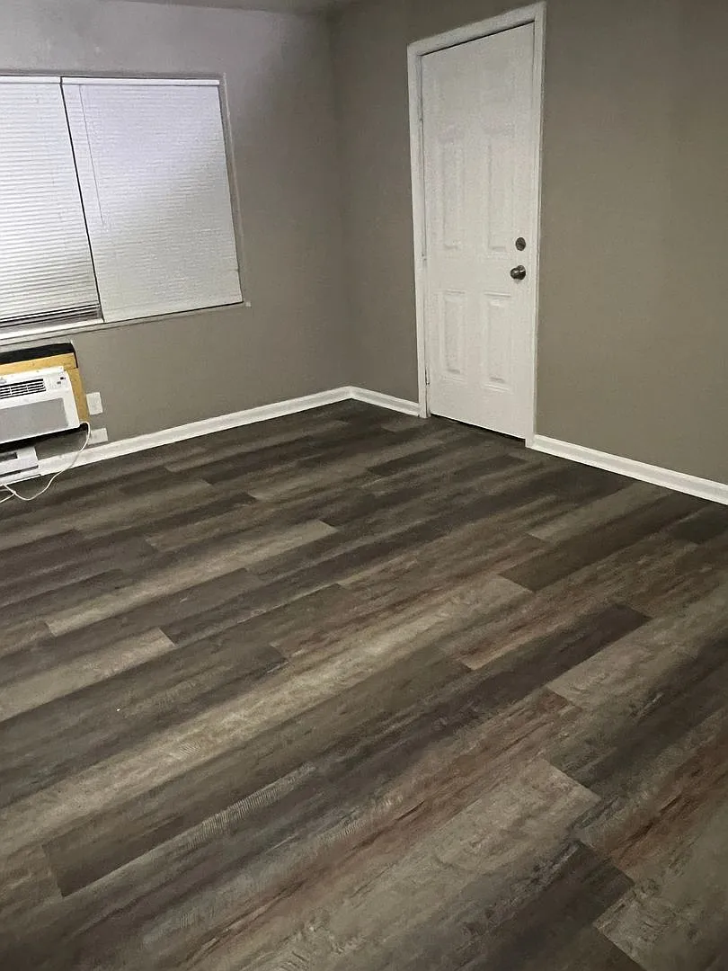 6111 Laurel Hall Dr — Photo 4