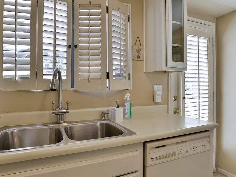 34073 Emily Way — Photo 18