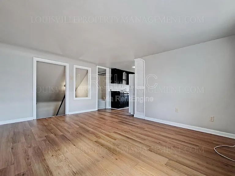 1035 Baxter Ave #3 — Photo 13