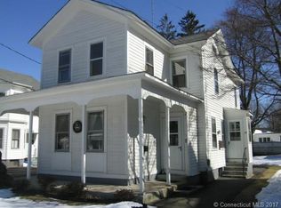 25 Center St, Milford, CT 06460