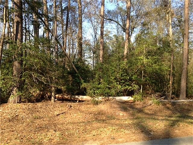 1st image of 18299 Rolling Hills Dr