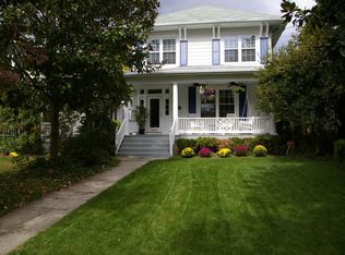 4111 Garrison St NW, Washington, DC 20016