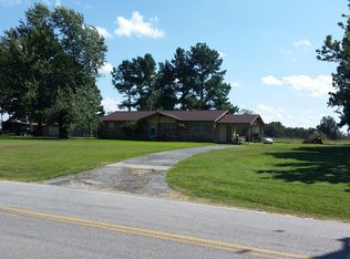 66135 E 160 Rd, Wyandotte, OK 74370