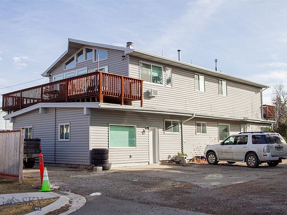 4th image of 1604 Maple Ln