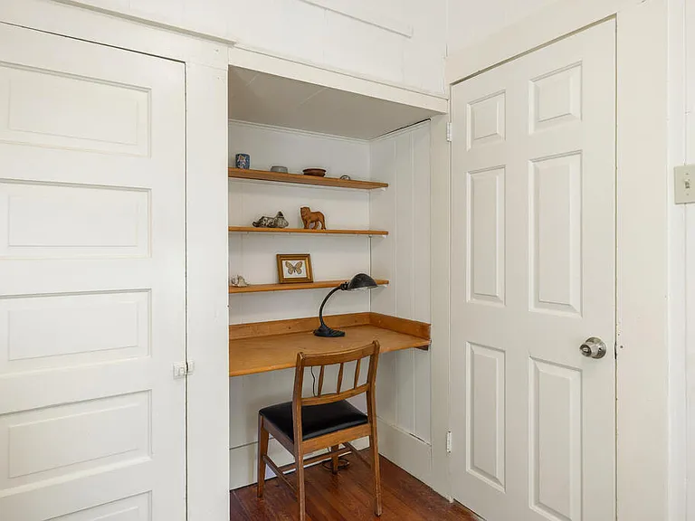 318 Lytle St — Photo 7