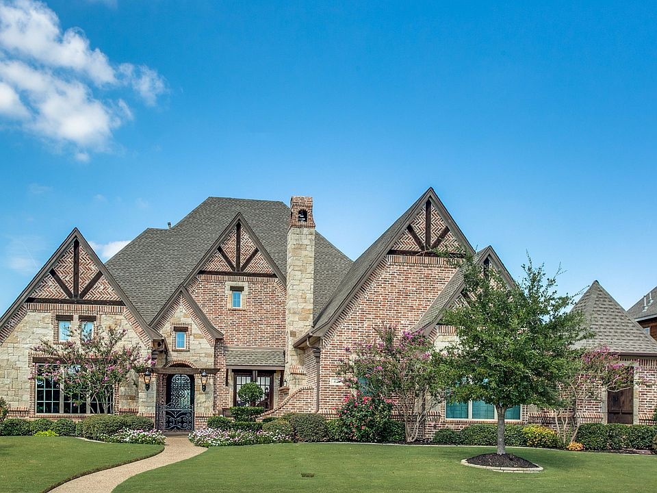 1st image of 2136 Camden Cir