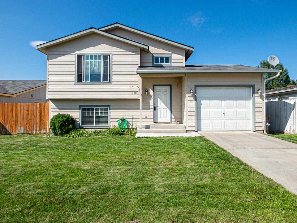1st image of 4411 E Peak Ln