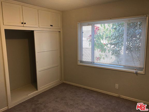 5th image of 3158 Trinity Dr