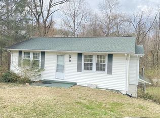 2113 Robinson Rd, Knoxville, TN 37923