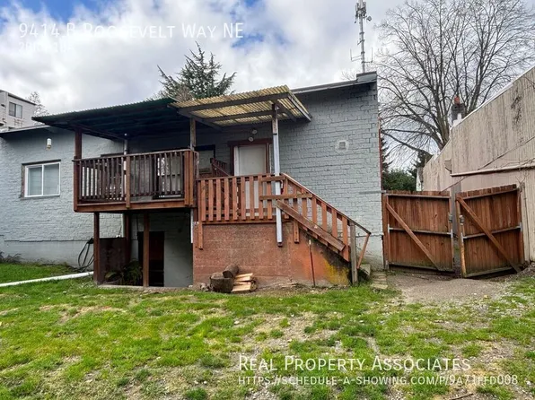 9414B Roosevelt Way NE, Seattle, WA 98115